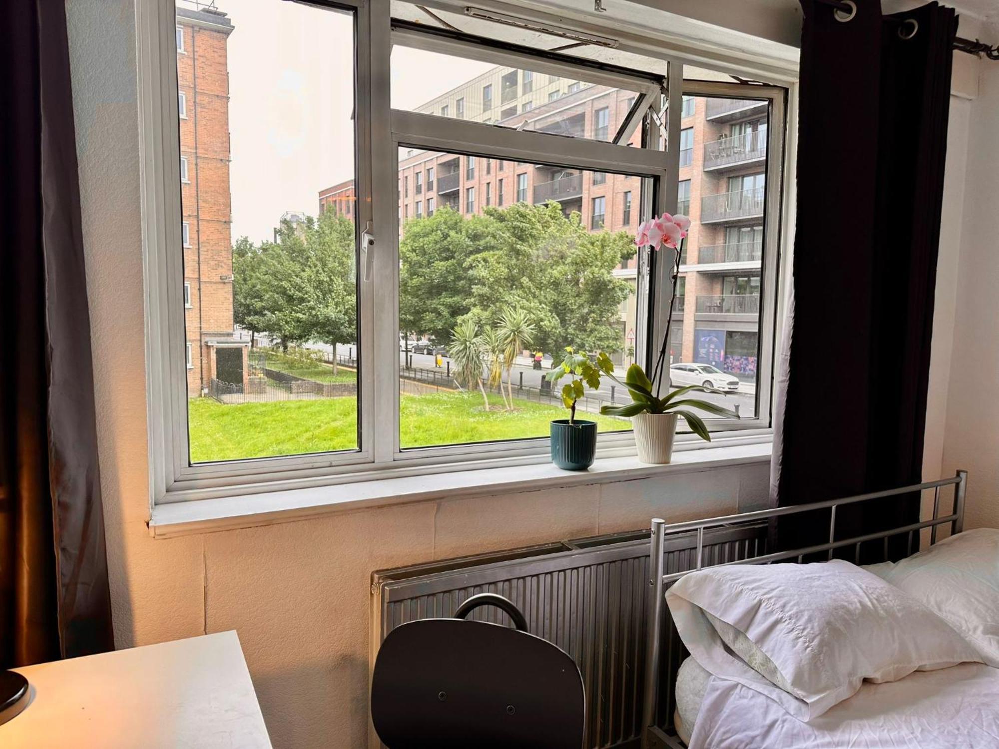 Whitechapel Lindley House R2 Gasthof *